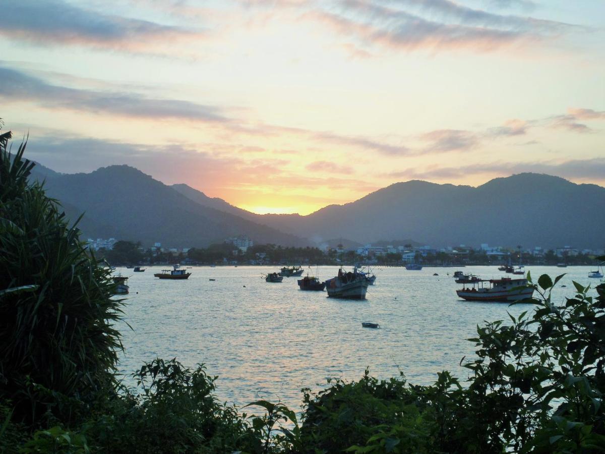 Que Onda! Otel Ubatuba Dış mekan fotoğraf